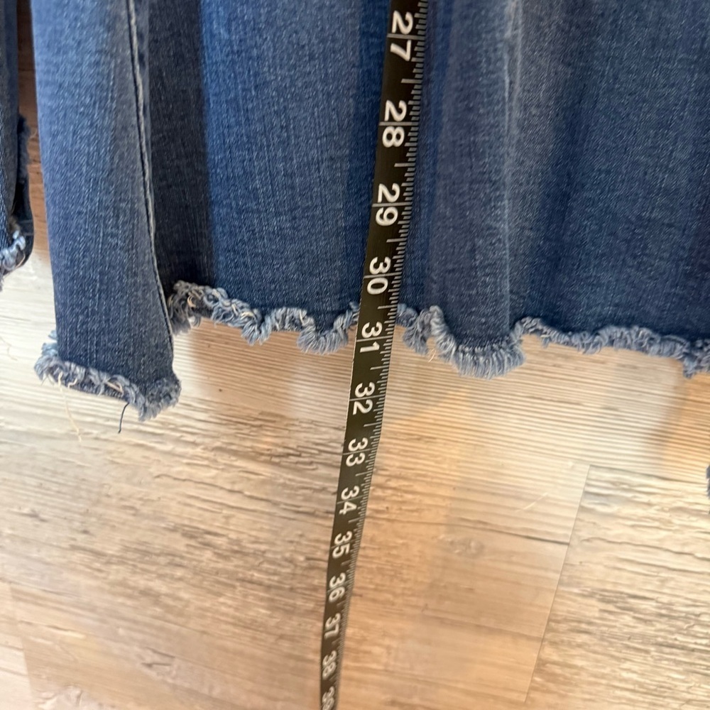 Judy Blue JB8490 High Rise Seamed Front Raw Hem Flare Jeans size 7 - Picture 7 of 10